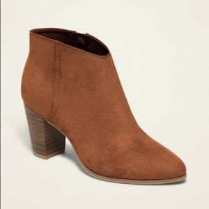 NWT brown old navy ankle boots
